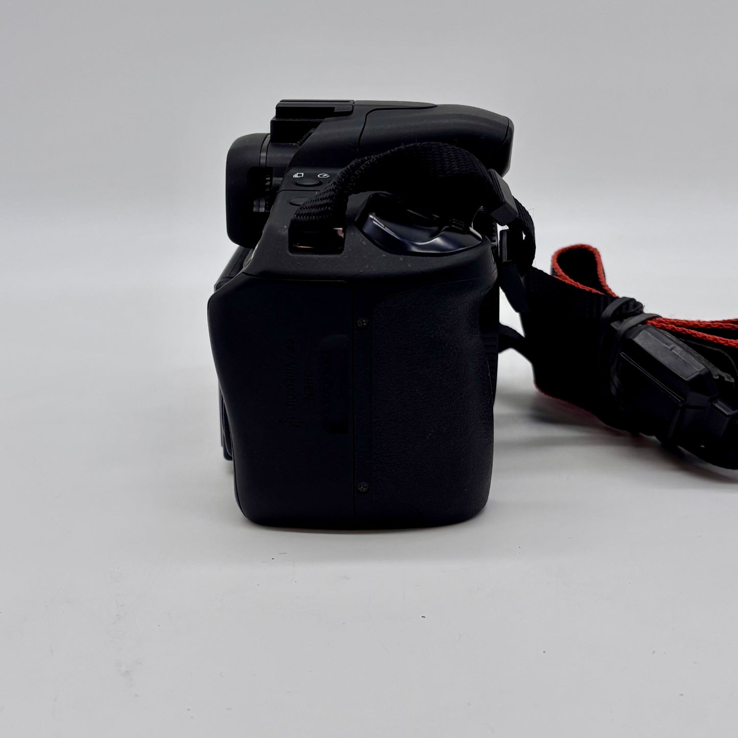 Sony Alpha A350 14.1MP Digital SLR DSLR Camera