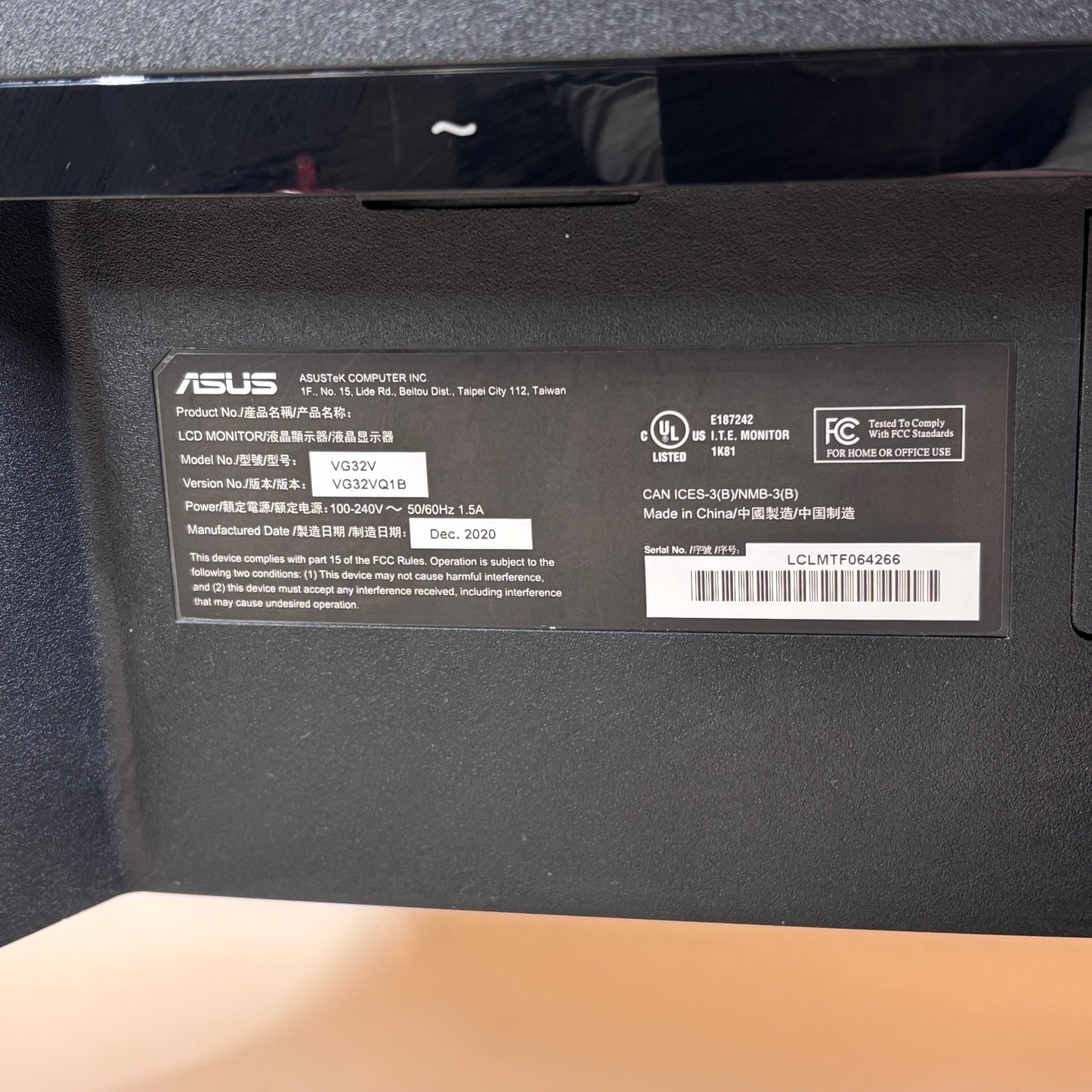 ASUS 31.5" VG32VQ1B QHD VA 165Hz Curved Gaming Monitor
