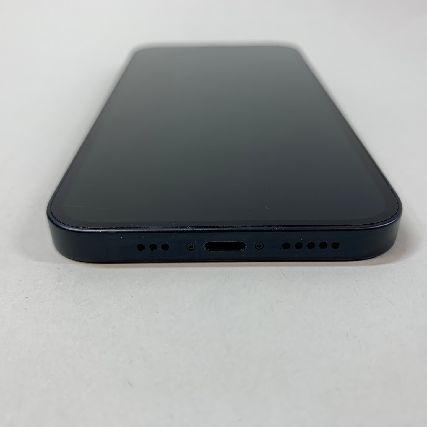 Unlocked Apple iPhone 13 256GB Midnight MLMU3LL/A