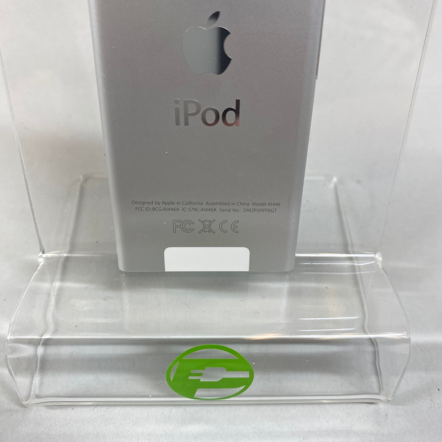 WiFi Only Apple iPod Nano 7th Gen 16GB 1.0.4 PC Silver A1446