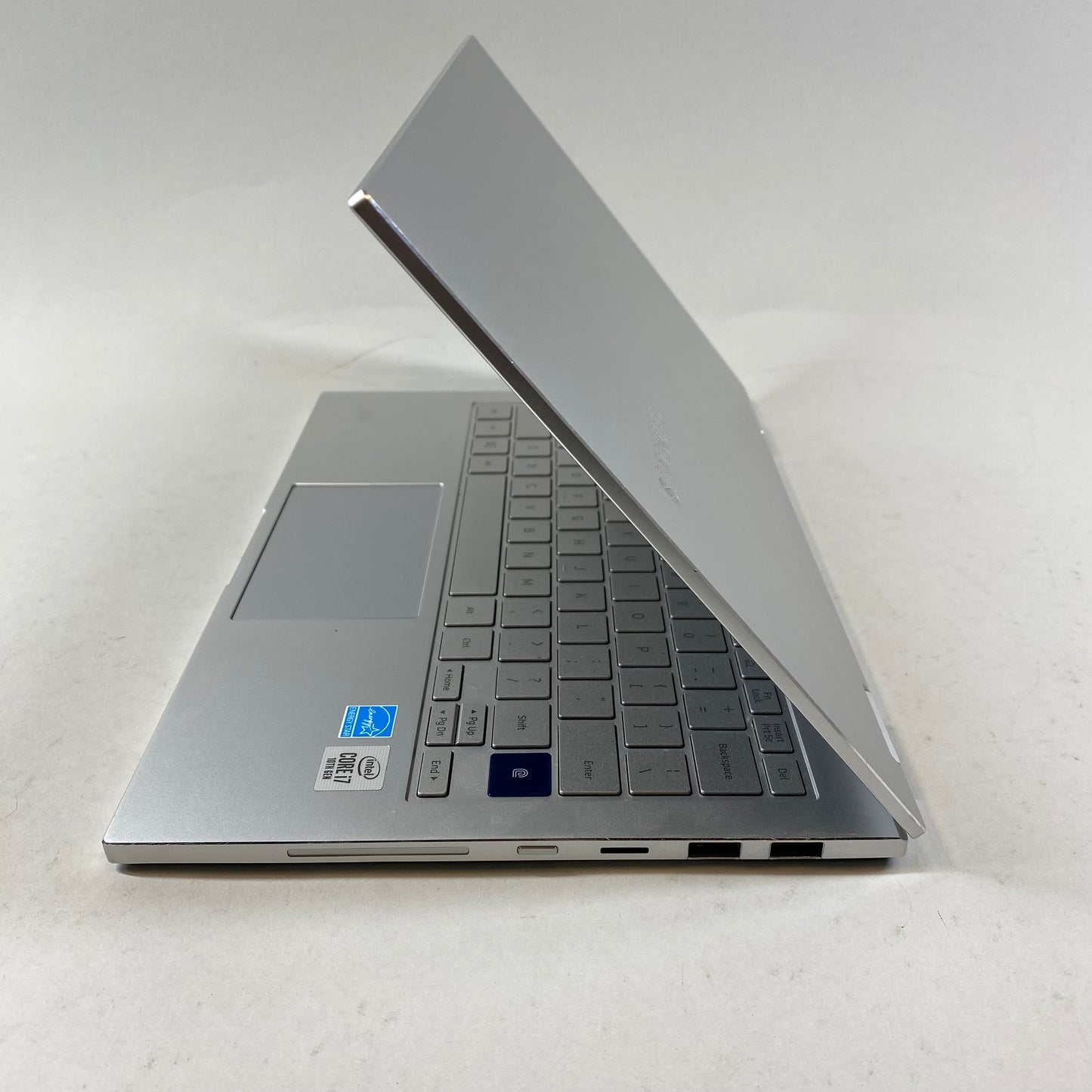 Samsung Galaxy Book Flex Alpha NP730QCJ 13.3" i7-10510U 1.8GHz 12GB RAM 512GB