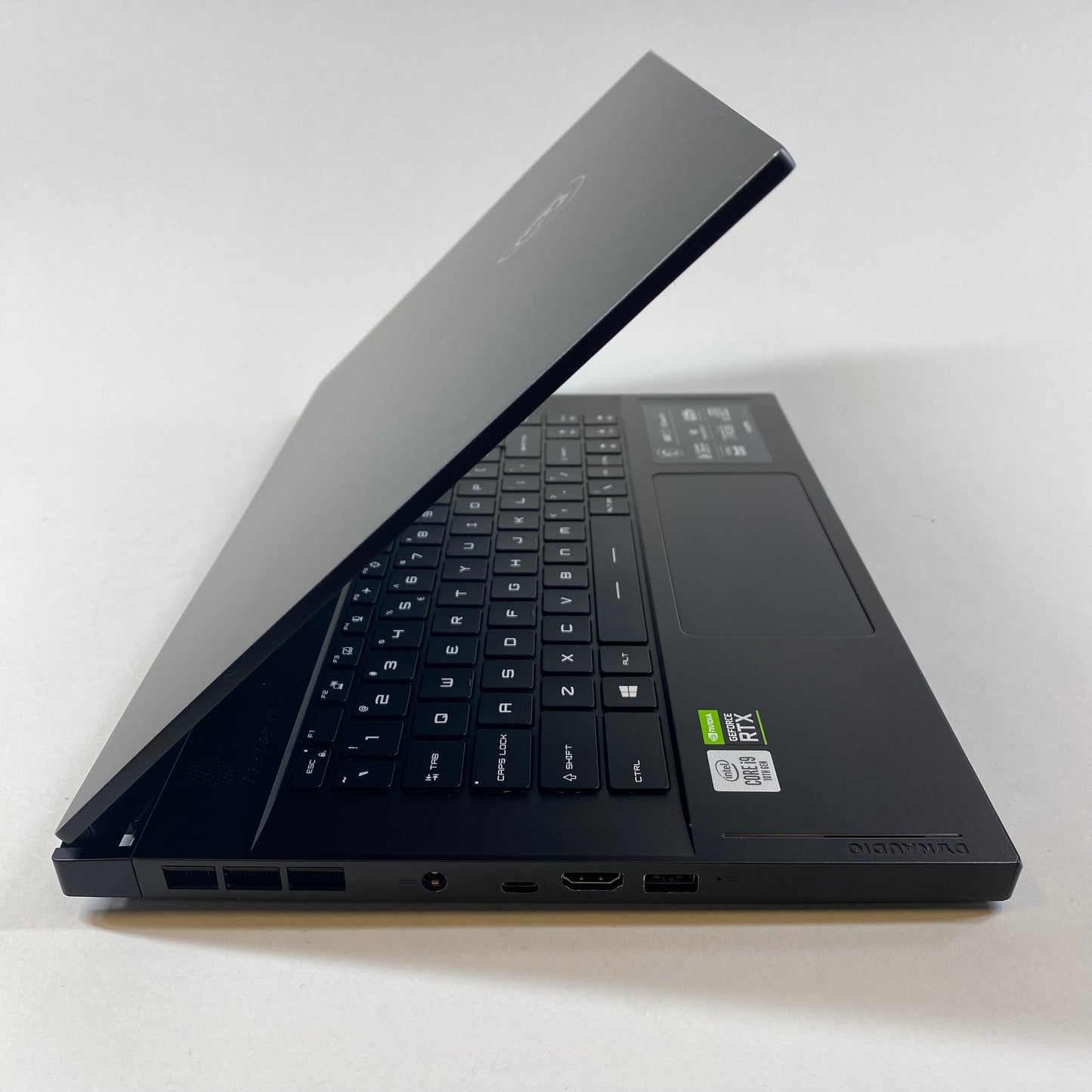 MSI GS66 Stealth MS-16V1 15.6" i9-10980HK 2.4GHz 32GB RAM 1TB SSD RTX 2070 Super w/ Max-Q Design