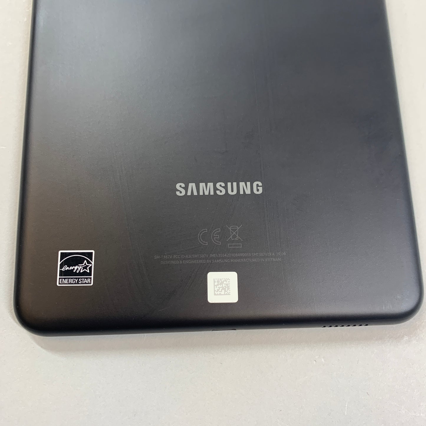 Verizon Samsung Galaxy Tab A 8.0" 32GB Black SM-T387V Clean
