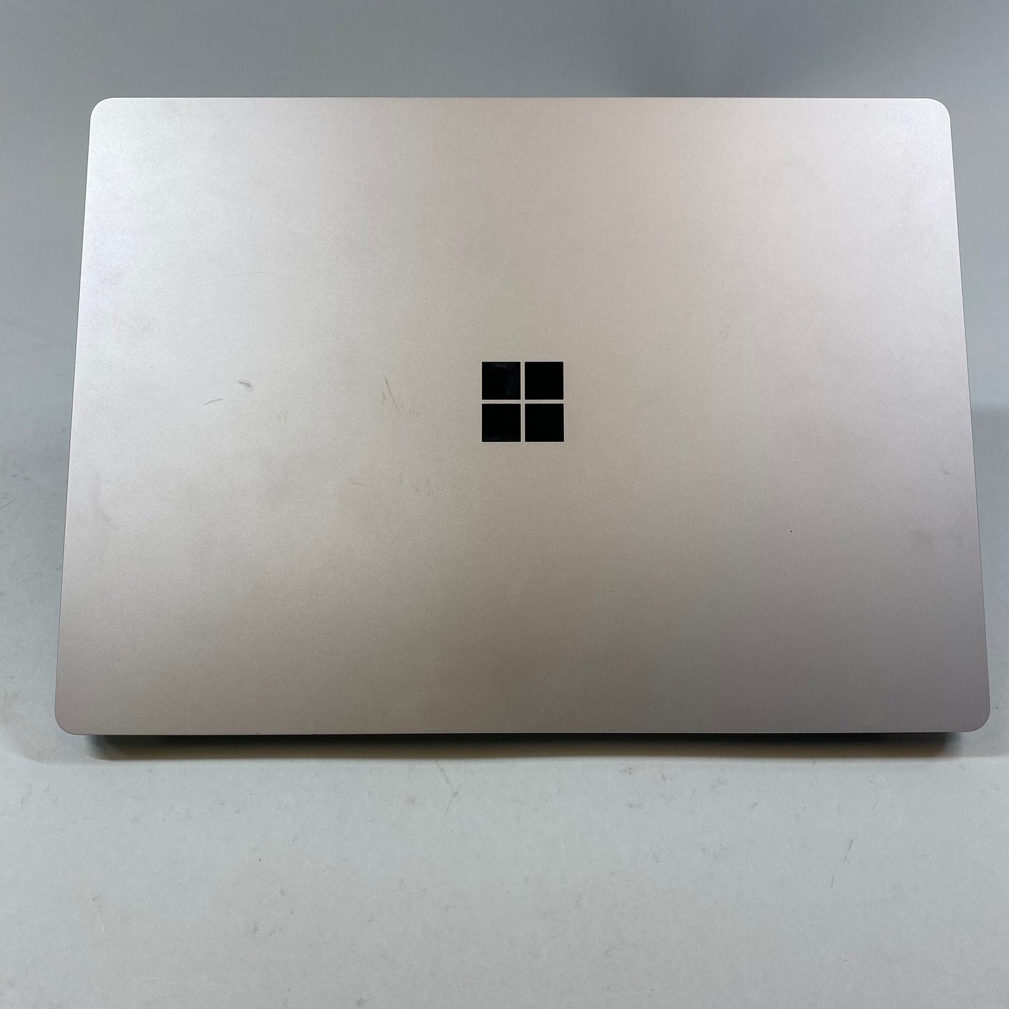Microsoft Surface Laptop 3 1867 13.3" i5-1035G7 1.2GHz 8GB RAM 128GB SSD