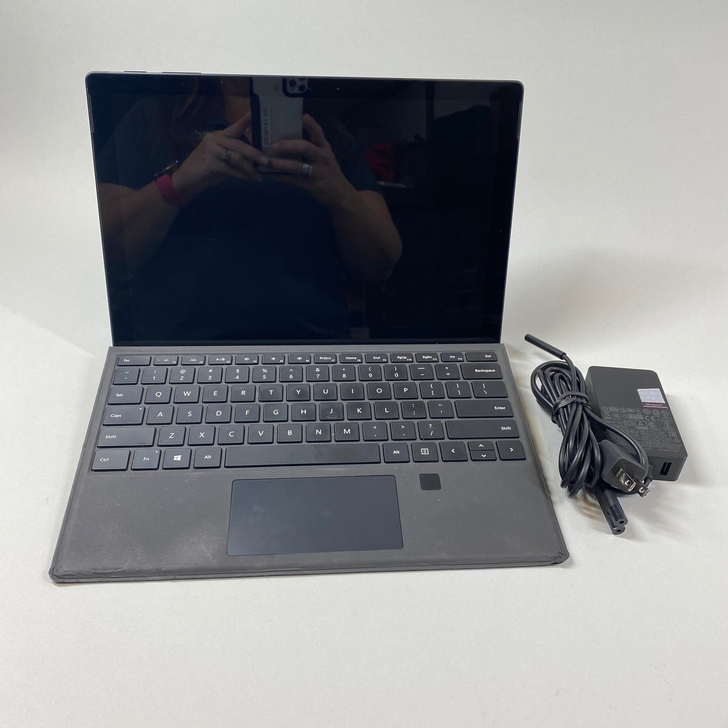 Microsoft Surface Pro 6 1796 13.3" i7-8650U 1.9GHz 16GB RAM 512GB SSD