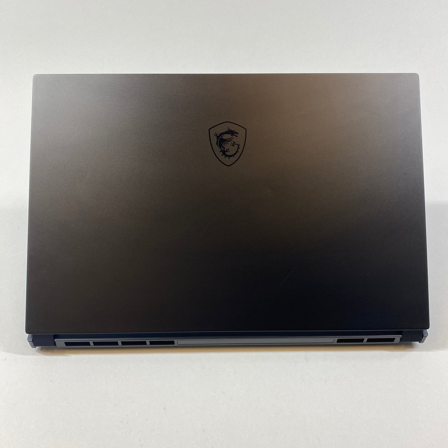 MSI GS66 Stealth MS-16V1 15.6" i9-10980HK 2.4GHz 32GB RAM 1TB SSD RTX 2070 Super w/ Max-Q Design