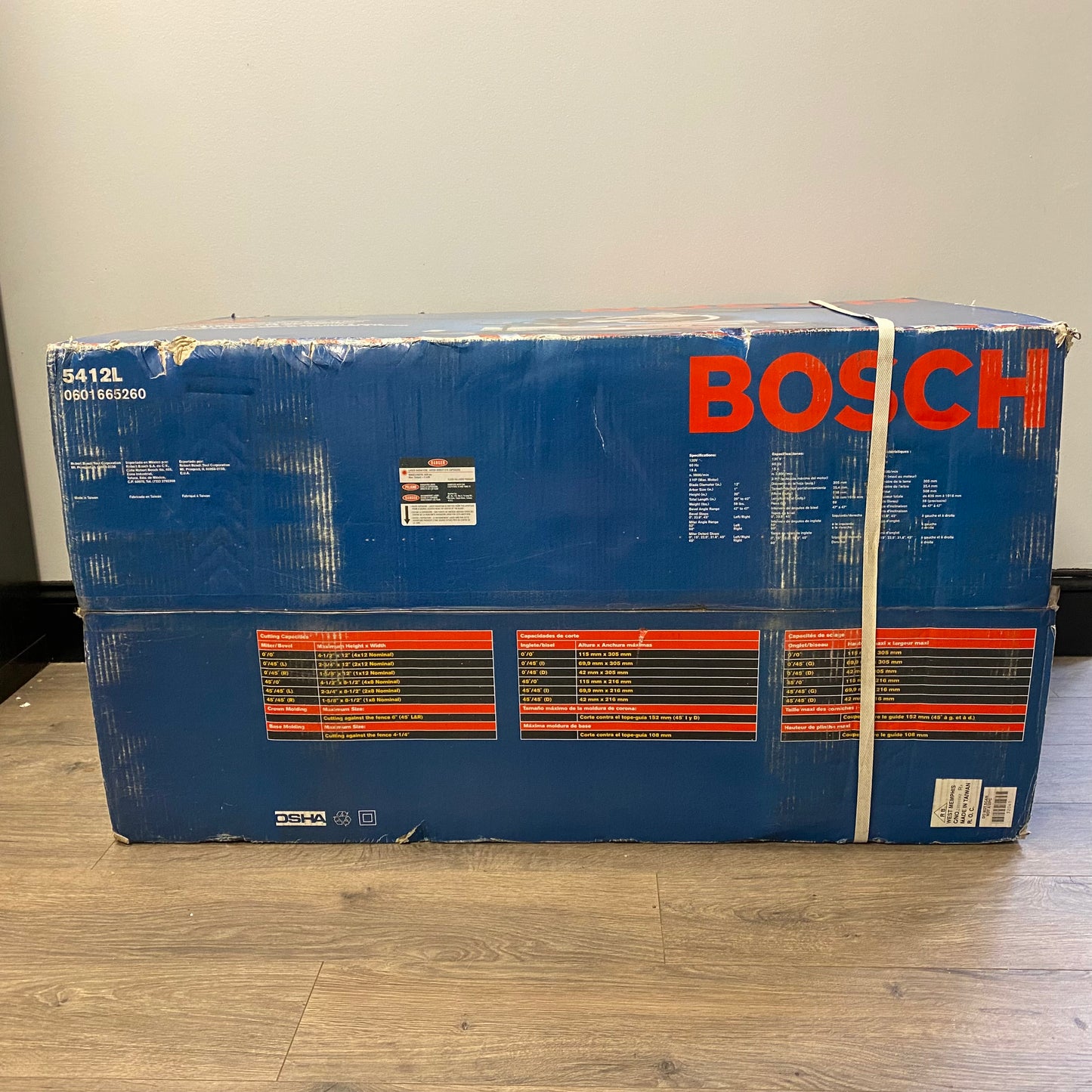 New Bosch 12" Dual Bevel Slide Miter Saw w/ Laser Tracking and Upfront Controls 15-AMPS 3,800 RPM 5412L