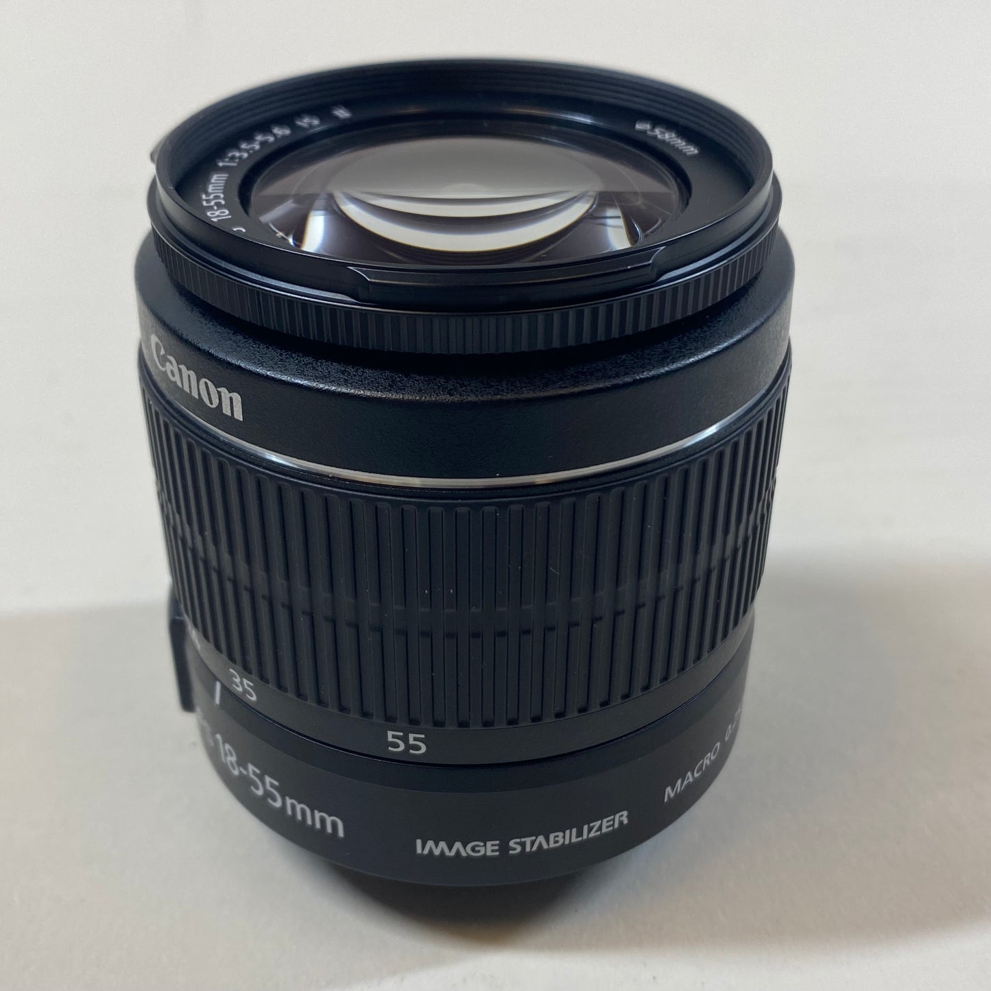 Canon EF-S Macro Lens 18-55mm 0.25m/0.8ft