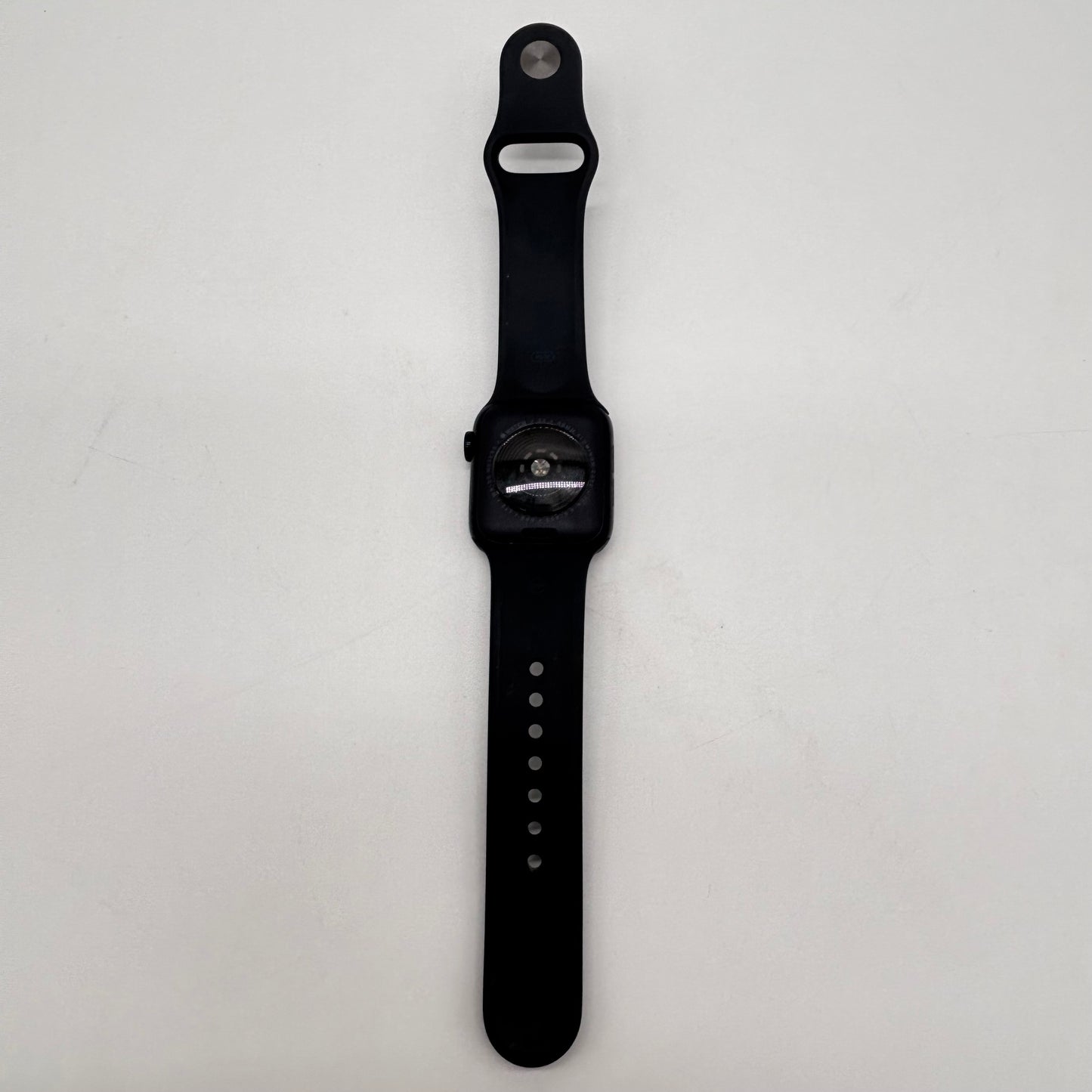 Unlocked Apple Watch SE 2nd Gen 40MM Black Aluminum Black Sport Band MRG63LL/A