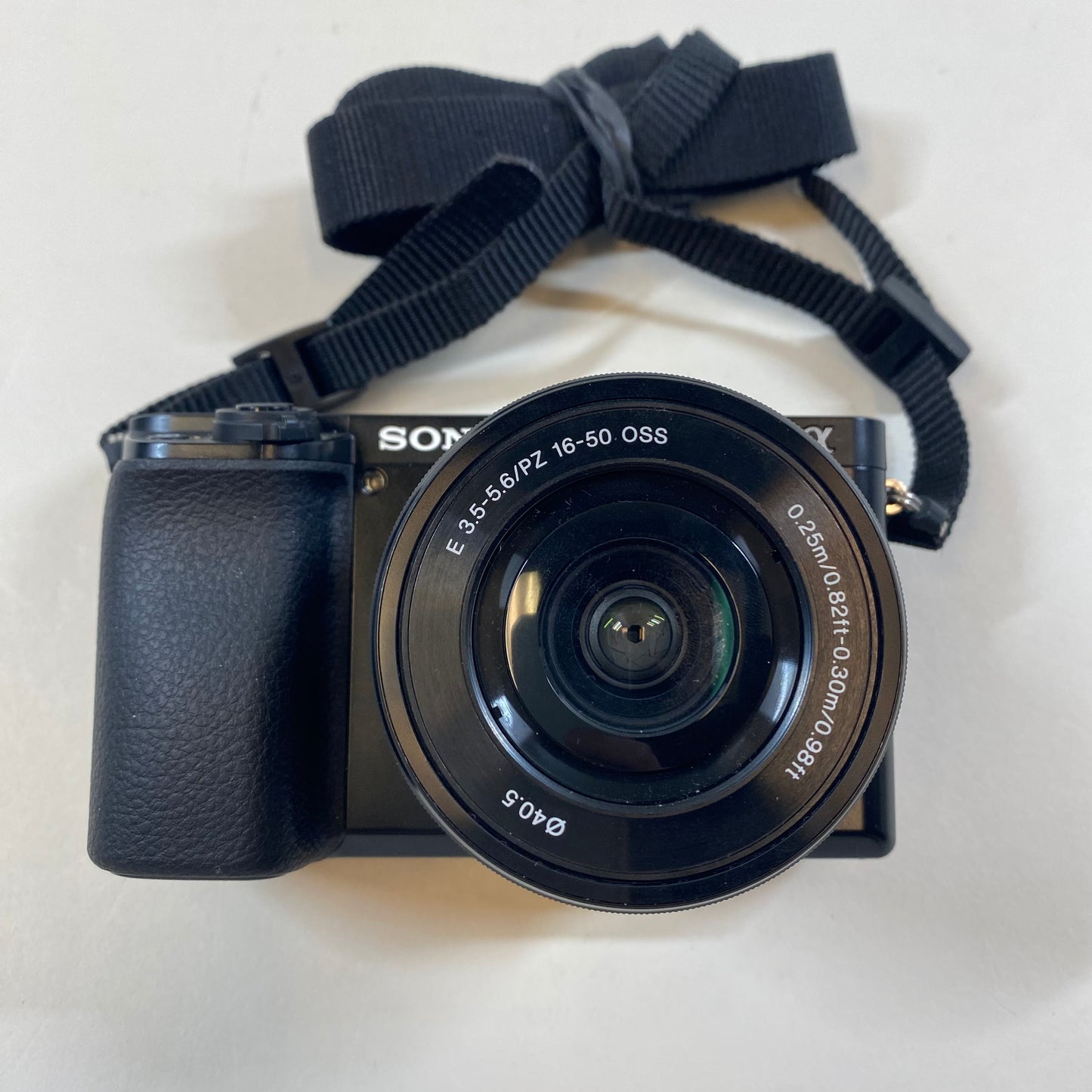 Sony Alpha A6100 24.2MP Mirrorless Digital Camera 338 Shutter Count