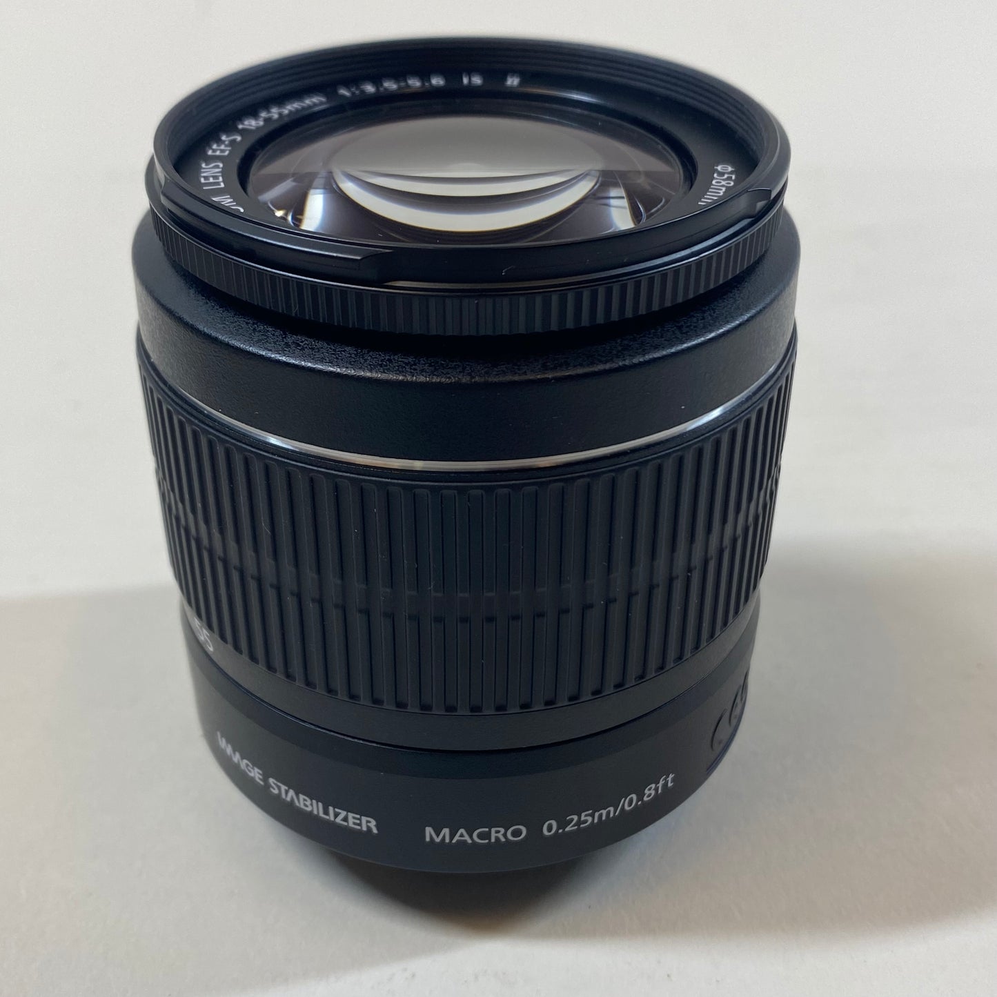 Canon EF-S Macro Lens 18-55mm 0.25m/0.8ft