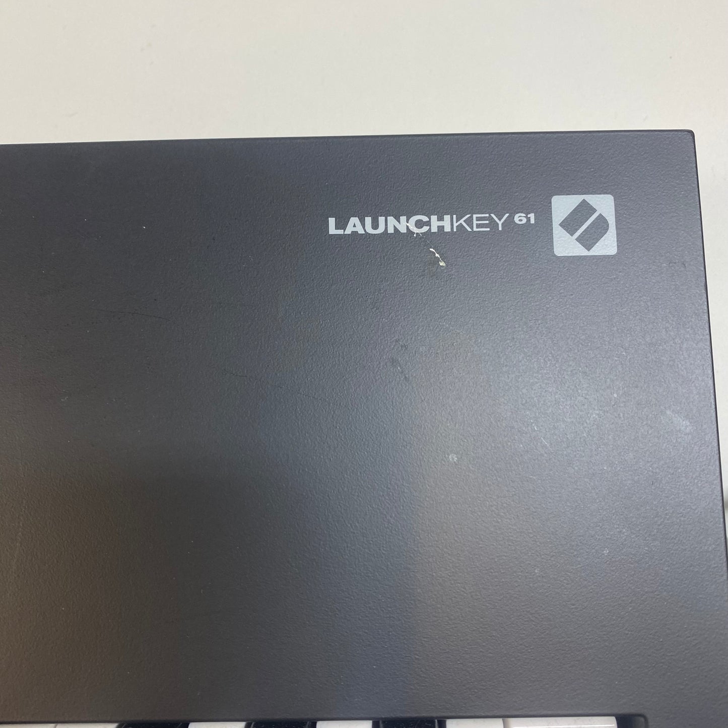 Novation LaunchKey 61 1-Channel Keyboard Controller