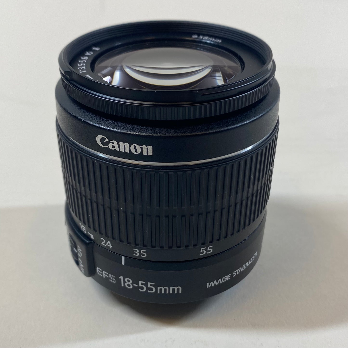 Canon EF-S Macro Lens 18-55mm 0.25m/0.8ft