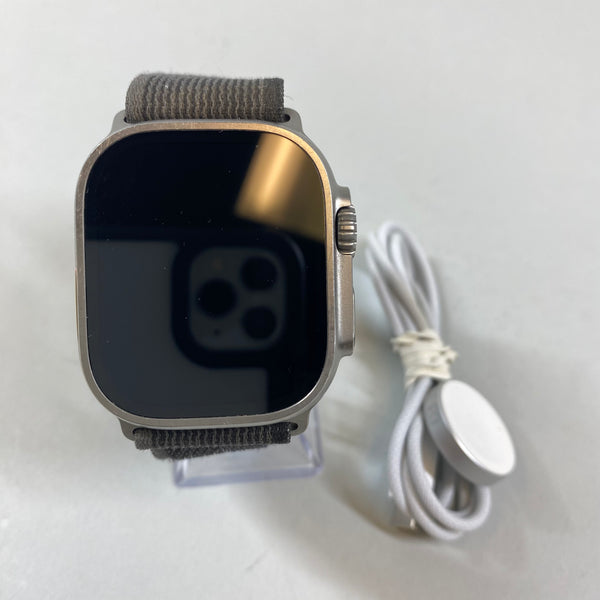 Unlocked Apple Watch Ultra 49MM Titanium Black/Gray Trail Loop A2622