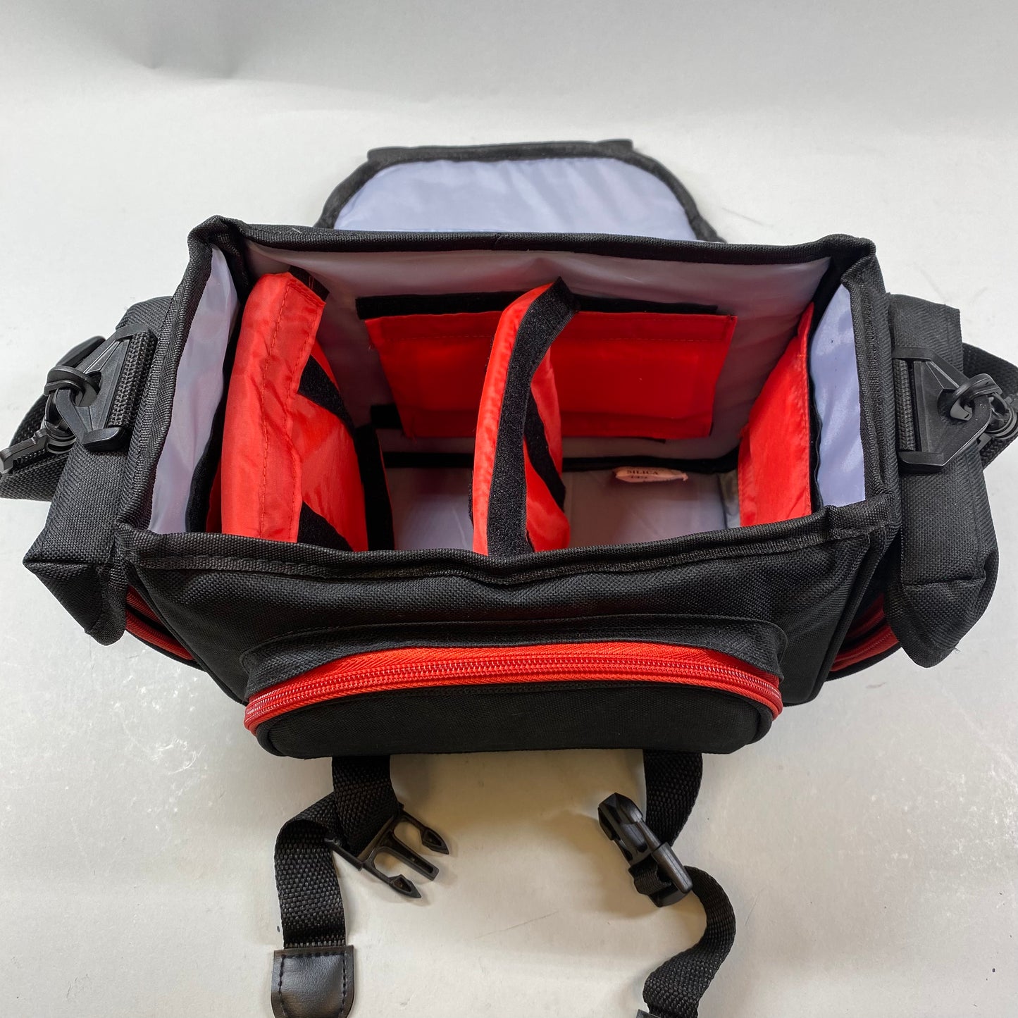 Focus Camera Bag for SLR and Video Medium, 5 inner, 3 Outer Pockets Red and Black